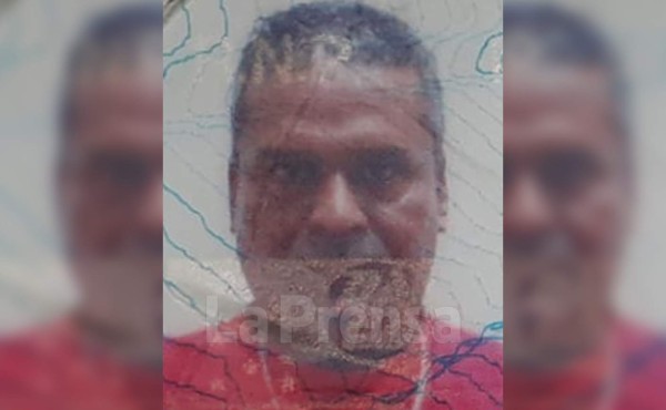 Encuentran ultimado a puñaladas a ayudante de rapiditos de la Ruta 2