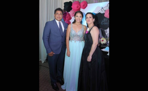 La edad en rosa de Marcella Alvarado Ramos