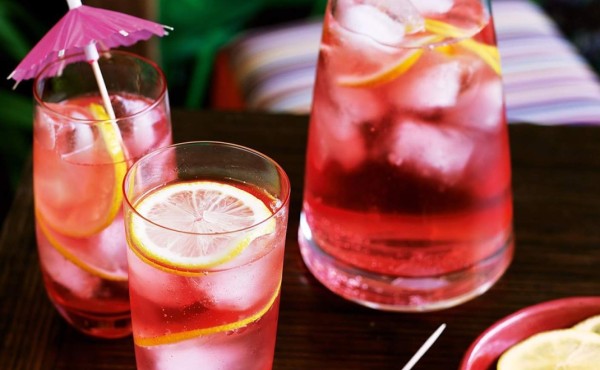 Cocteles románticos para festejar este día