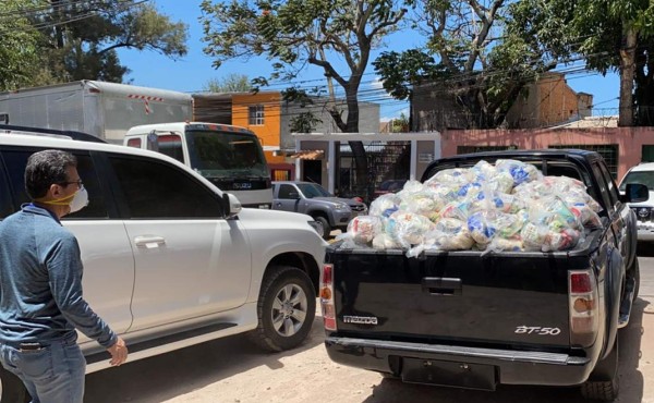 Entregan alimentos para grupos vulnerables de 90 municipios de Honduras por Covid-19