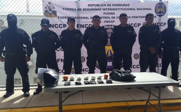 Detienen a policías penitenciarios por supuestamente intentar ingresar granadas a La Tolva
