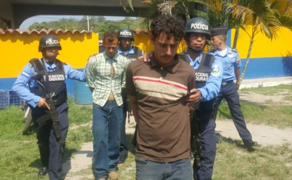 Capturan a dos hermanos acusados de violación y homicidio.