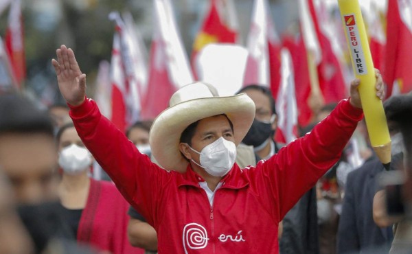 Aborto y bodas gay seguirán ilegales en Perú gane la izquierda o la derecha