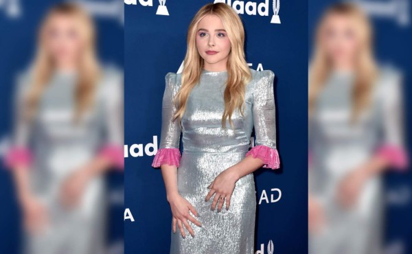 El padre de Chloë Grace Moretz dejó a su mamá por una tía de Paris Hilton