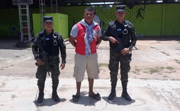 Capturan en La Mosquitia a pescador con más de 98,000 dólares