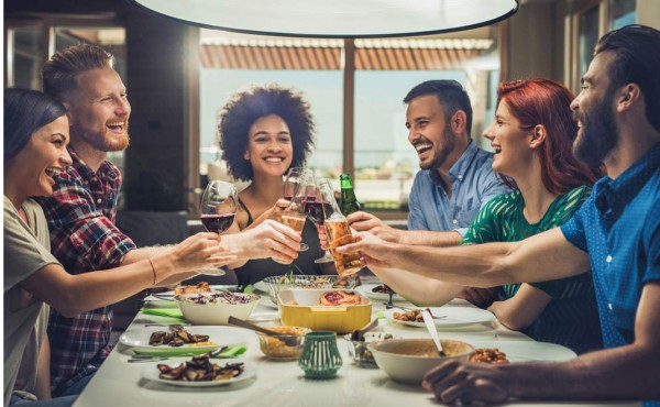 Llévate bien con sus amistades