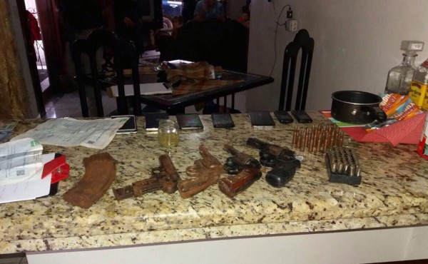 Capturan a cinco sujetos tras allanamiento en la colonia Ideal