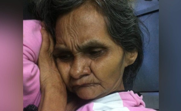 Familiares llevan sana a anciana al hospital para dejarla abandonada