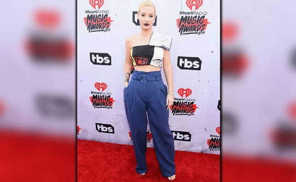 Iggy Azalea niega tener problemas fiscales