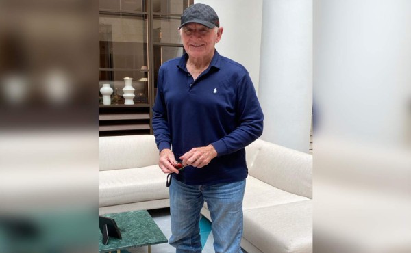 El príncipe Frederico de Anhalt habla de política, su fundación y vida