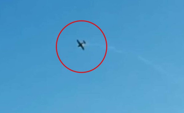 Avión se accidenta durante una exhibición aérea en Brasil