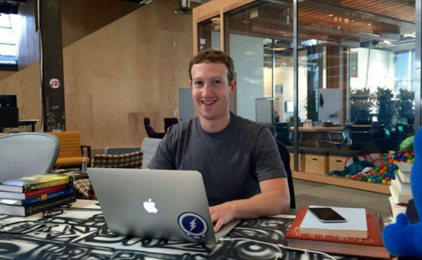 Google y Facebook postergan regreso a trabajo presencial hasta 2021