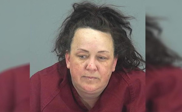 Arrestan a Machelle Hackney, la madre youtuber que torturaba a sus 7 hijos