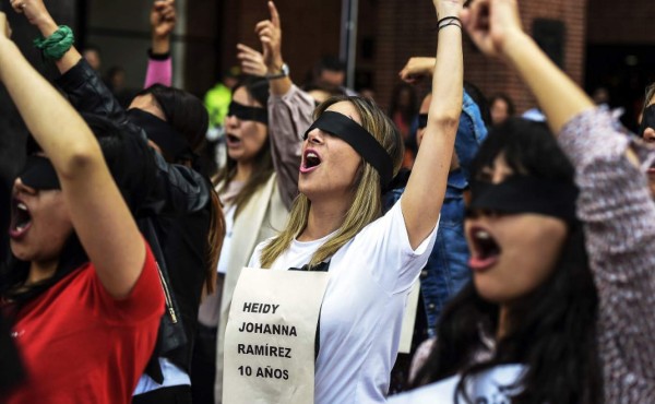 'El violador eres tú', la historia detrás de la canción viral de feministas chilenas que contagia al mundo