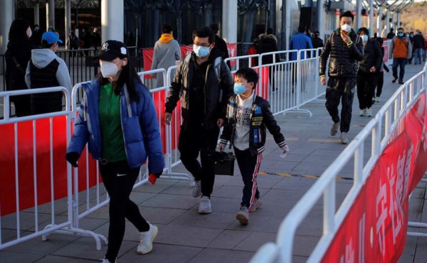China extrema medidas ante aumento de casos importados de COVID-19