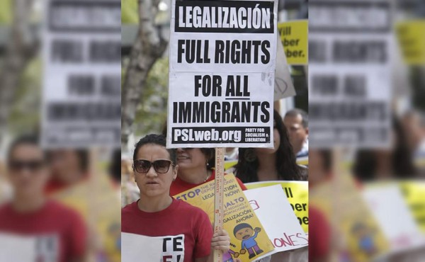 Legislación contra ciudades santuario provoca una tormenta política en EUA
