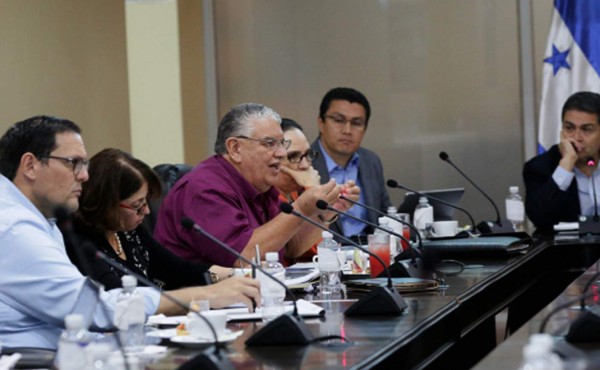 L250 millones listos para productores damnificados