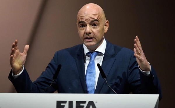 Infantino juzga de vergonzosa la presentación de los 'Panama Papers'
