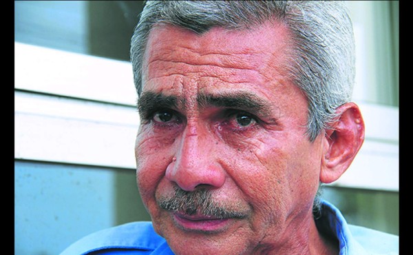 Carlos Peralta, padre del jugador asesinado Arnold Peralta.