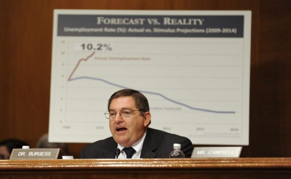 Congresista estadounidense pide en Honduras combatir la migración irregular