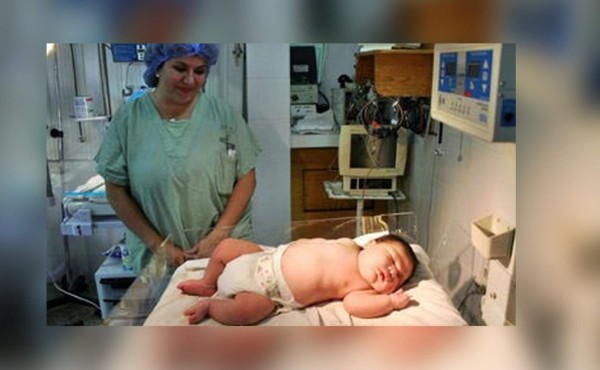 Campesina colombiana da a luz un 'súper bebé' de 6,3 kilos de peso&nbsp;&nbsp;