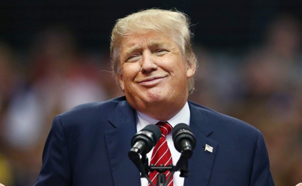 Trump se autocalifica como un 'genio muy estable'