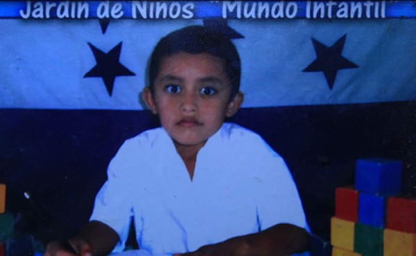 '¡Papi, sáqueme de aquí!”, clamaba entre los escombros que dejó la explosión