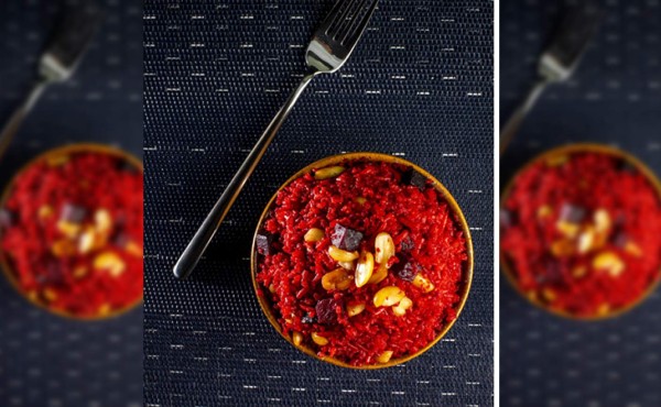 Ensalada tibia de arroz con cacahuate y remolacha