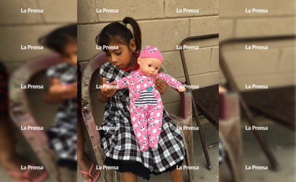 Padres de niña de 6 años con microcefalia solicitan ayuda