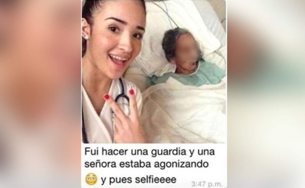 Polémica por selfie de 'doctora' junto a mujer agonizando