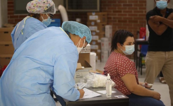 Ihss no vacunará este viernes en SPS; reanudarán jornada la siguiente semana