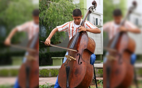 Músico hondureño buscará brillar en Berlín