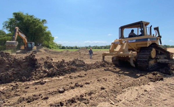 Concluidos 35 kilómetros de bordos en el Valle de Sula