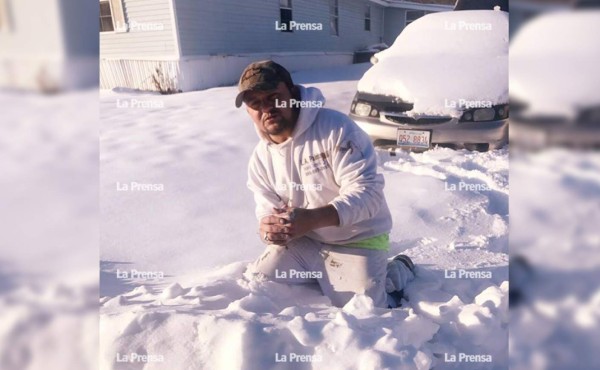 Hondureño sufre por ola de frío y confiesa: 'no lloro porque soy hombre'