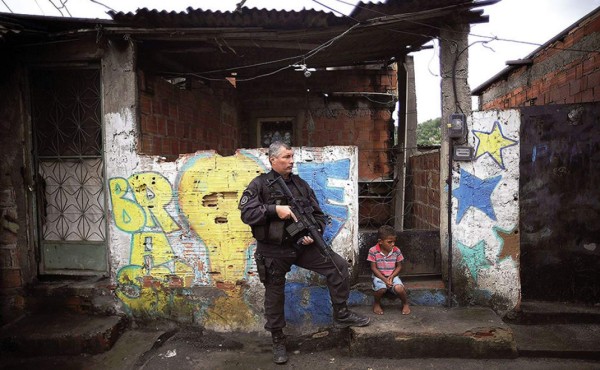 La paz en las favelas, una meta en duda para los Juegos de Rio