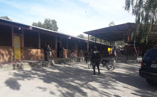 Tiroteo en escuela José Ramón Cálix de Tegucigalpa deja un herido