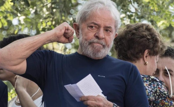 Lula desde la cárcel: Brasil es gobernado por una 'banda de locos'