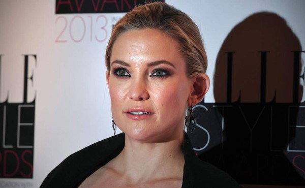 Kate Hudson sorprende con radical cambio de look  