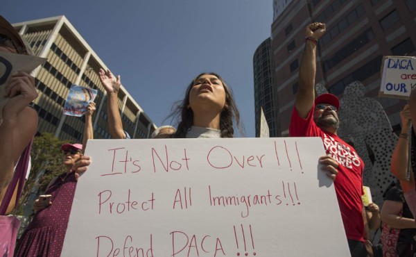 El Salvador defenderá a 'dreamers' ante el Congreso de USA