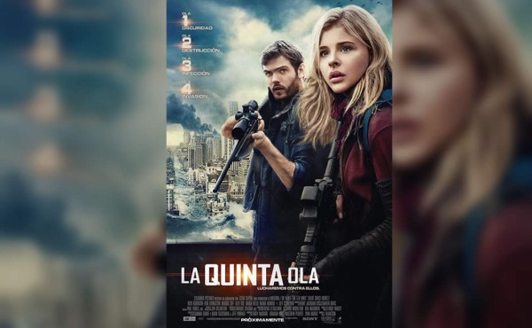 'La quinta ola” llega con sus ataques alienígenas