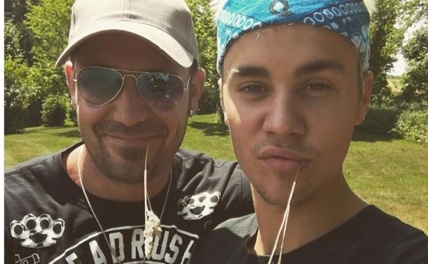 Selena Gómez y Justin Bieber en escapada romántica en Jamaica