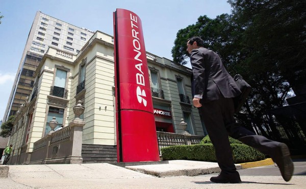 Por temor al lavado de dinero, los bancos de EE.UU. revisan sus negocios con México