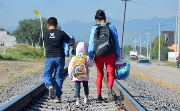 El Papa deplora situación de niños que tienen que 'abandonar sus países'