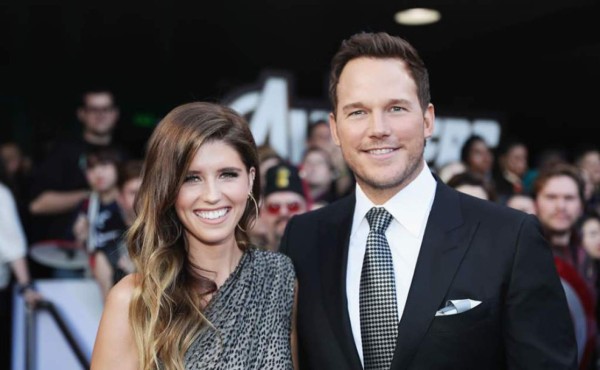 Chris Pratt y Katherine Schwarzenegger destilan miel en Hawái