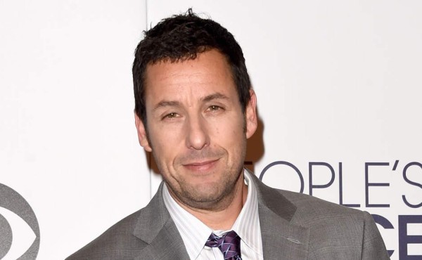 Las hijas de Adam Sandler no soportan verlo  