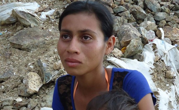 Esposa del minero Ever implora porque lo rescaten vivo