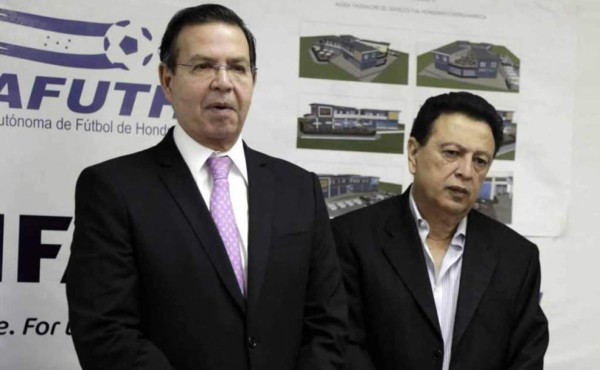 Oabi aún no recibe informe de cuentas de Callejas y Hawit