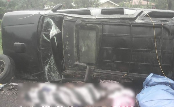 Muere esposa de policía en accidente vial en Tela, Atlántida