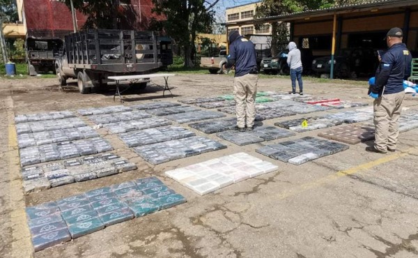 Decomisan 911 kilos de cocaína dentro de una vivienda de Punta Piedra, Colón