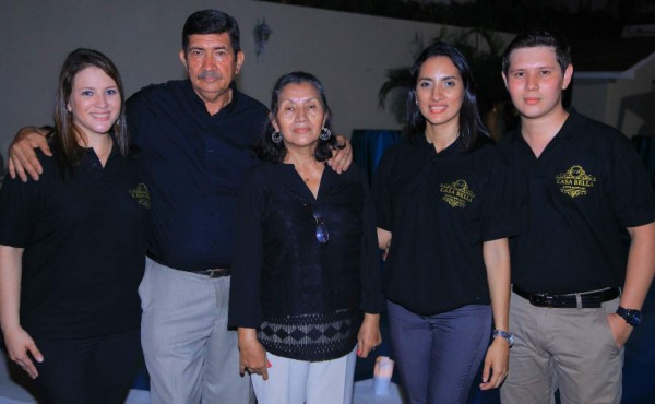 Coctel para inaugurar el hotel Casa Bella boutique